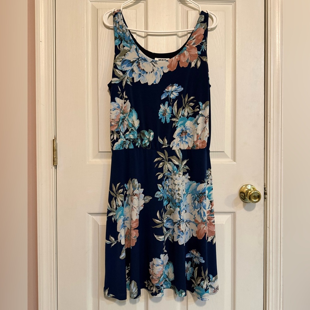 Floral Navy Sleeveless Dress Size Large Made in USA Spring Summer Wedding Guest